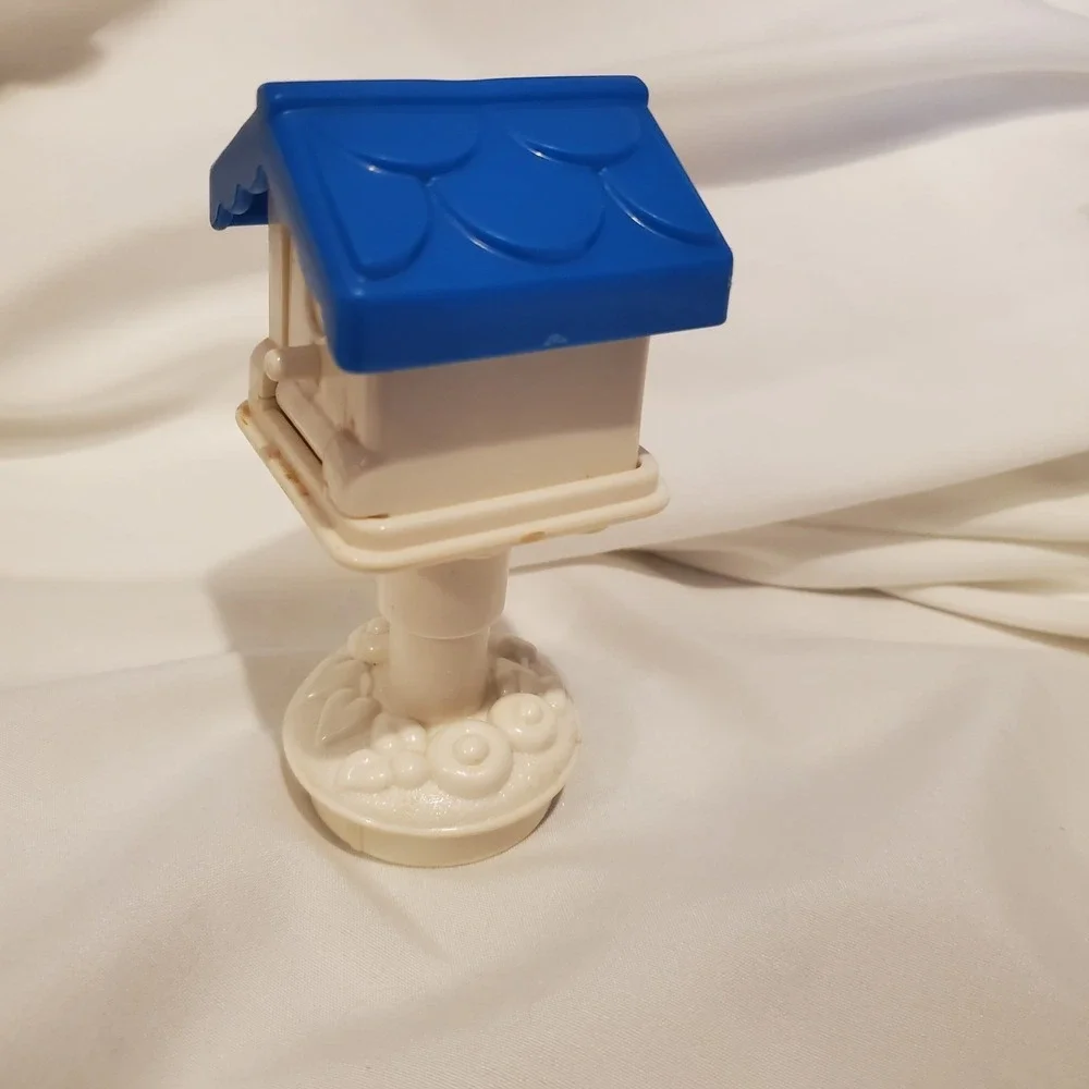 Fisher Price Little People Mail Box‎ Mailbox W/ Blue Bird House House Rare!
